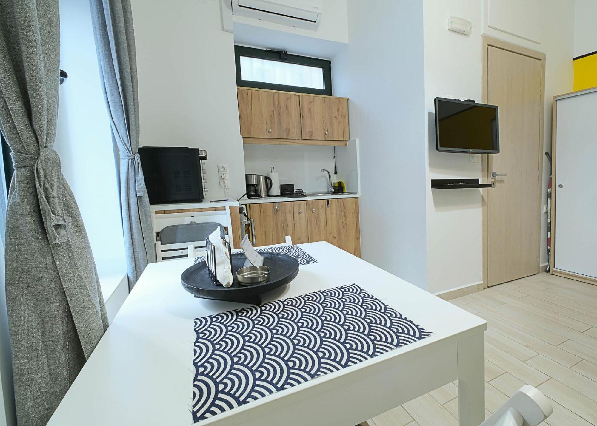 Irene Apartment & Irene Studio - City Center Iraklio Exterior foto